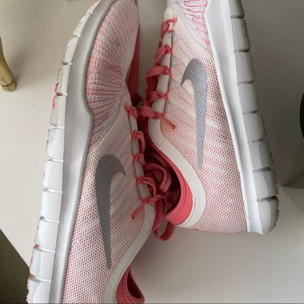 Nike Training Flex Adapt Sneakers